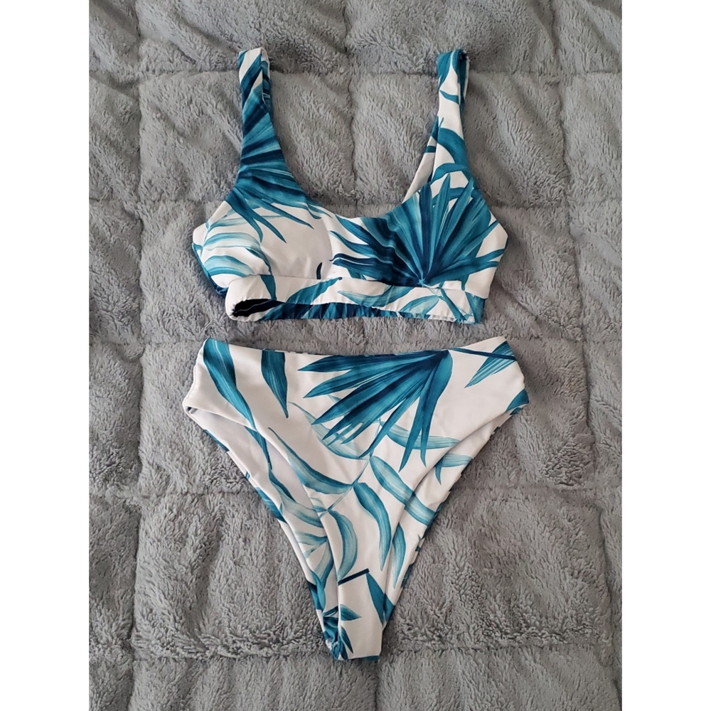 High Waisted Bikini - Never Worn